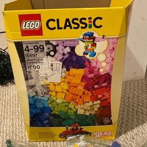 Legos 1500 piece set.classic